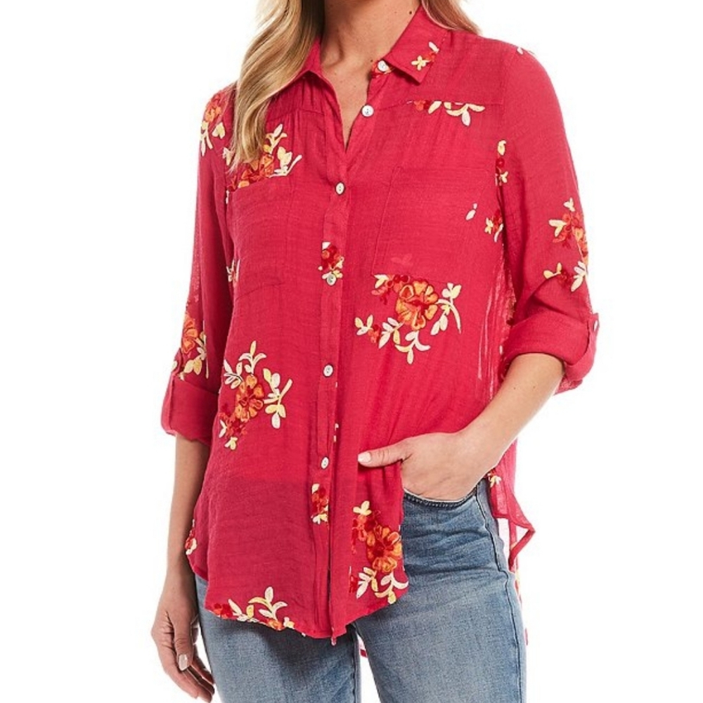 Figueroa & Flower Embroidery Roll-Tab Sleeve Top | Color: Pink💕 NWOT